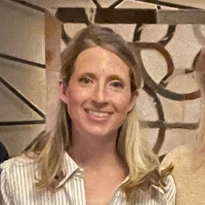 Meet your Posher, Christine